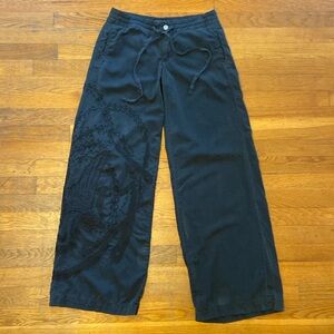 Da-nang Surplus Indo-Chine Low Rise Silk Black Pants With Embroidery Size Small